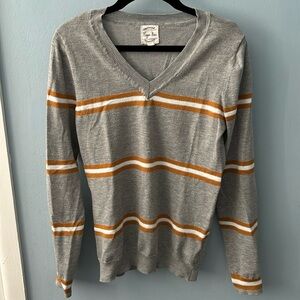 Striped sweater, comfy size M fits small.